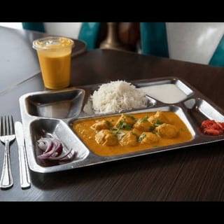 Dhaba Special Chicken Curry